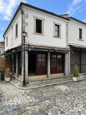 LiveAlbania Korçë Guesthouse